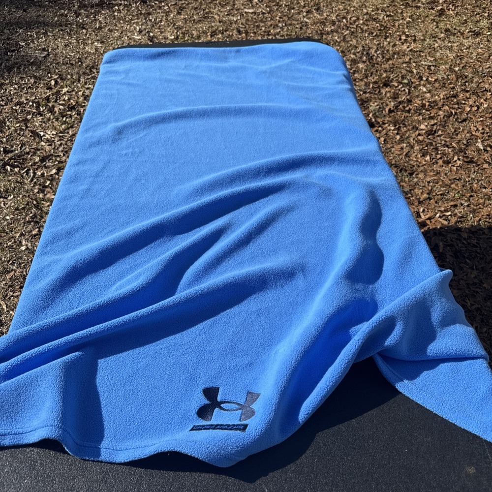Under Armour Athletic Blanket Field Sideline Fleece 50x60"